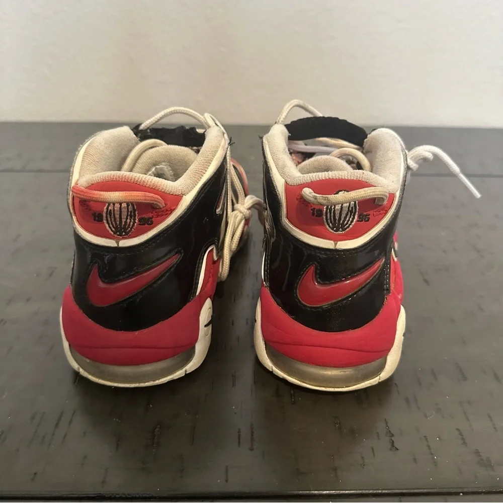 Nike Air More Uptempo GS Bulls Hoops Pack